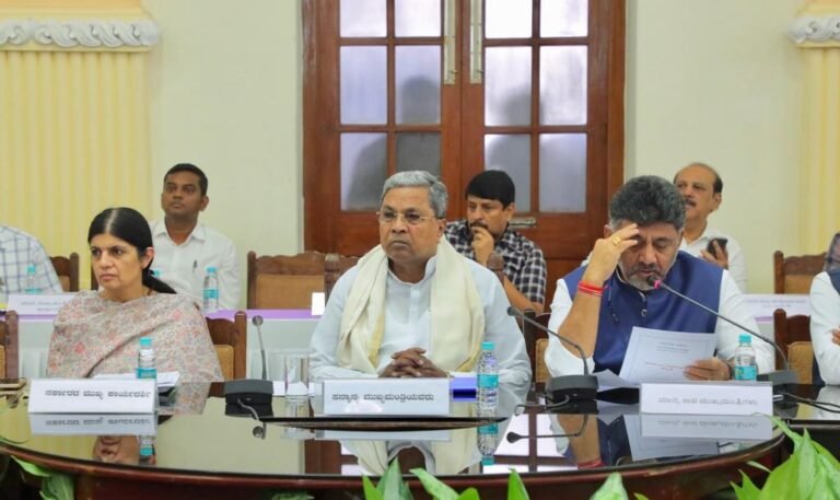 After all-party meeting, Karnataka decides not to release water to Tamil Nadu 4 After all-party meeting, Karnataka decides not to release water to Tamil Nadu