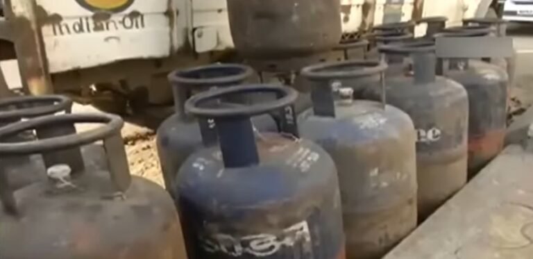 After domestic LPG price reduction, commercial LPG prices cut by Rs 158