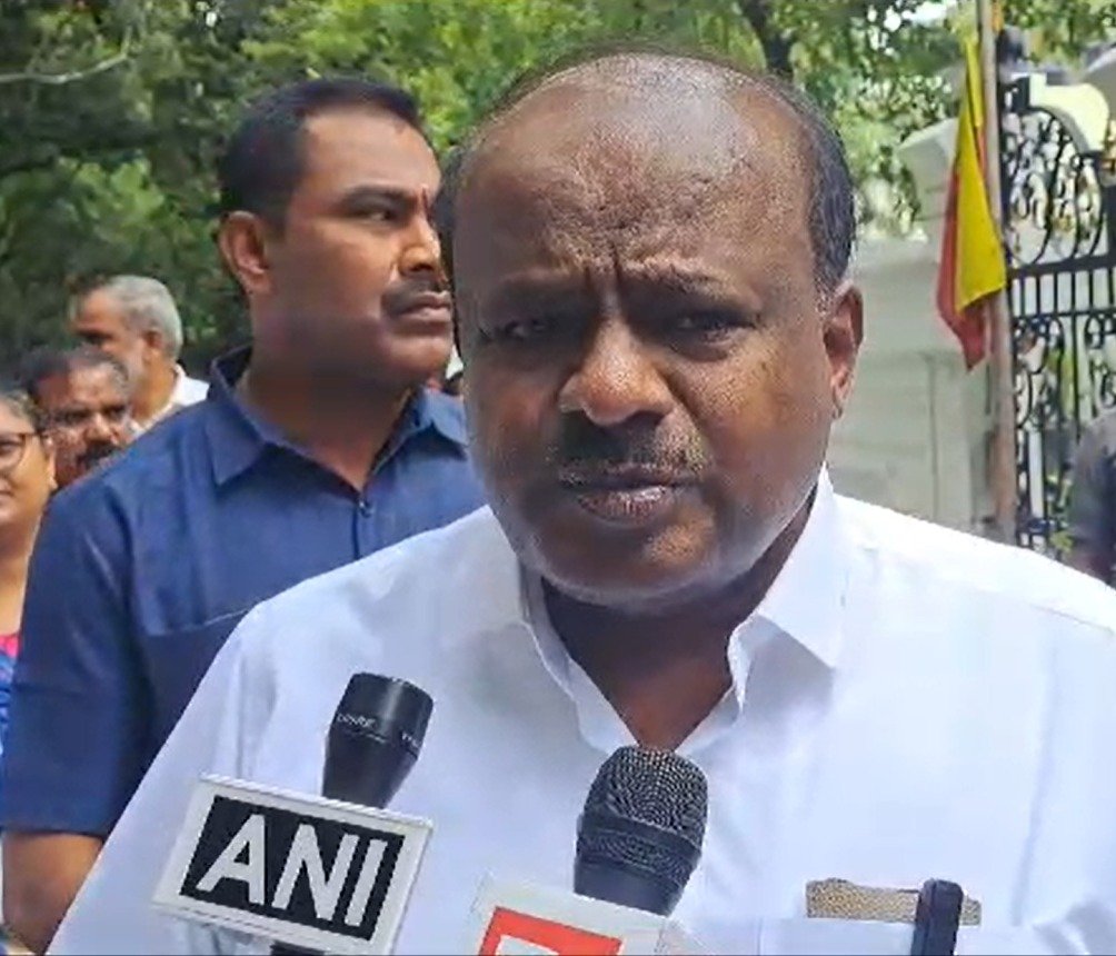 HDK demands release of activists arrested during Karnataka bandh 1 ‘Unjustifiable decision’: Former K’ka CM Kumaraswamy rips into water management board over Cauvery directive