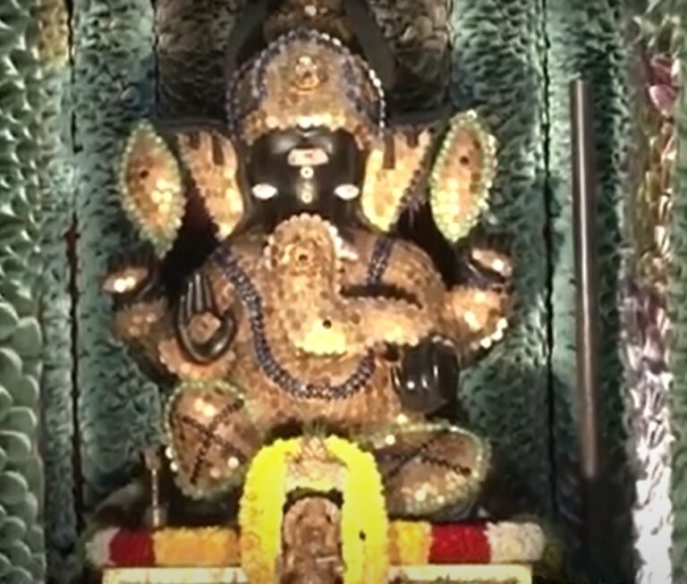 Temple dons crores of rupees in Bengaluru’s JP Nagar for Ganesh Chaturthi celebrations 8 Temple dons crores of rupees in Bengaluru’s JP Nagar for Ganesh Chaturthi celebrations