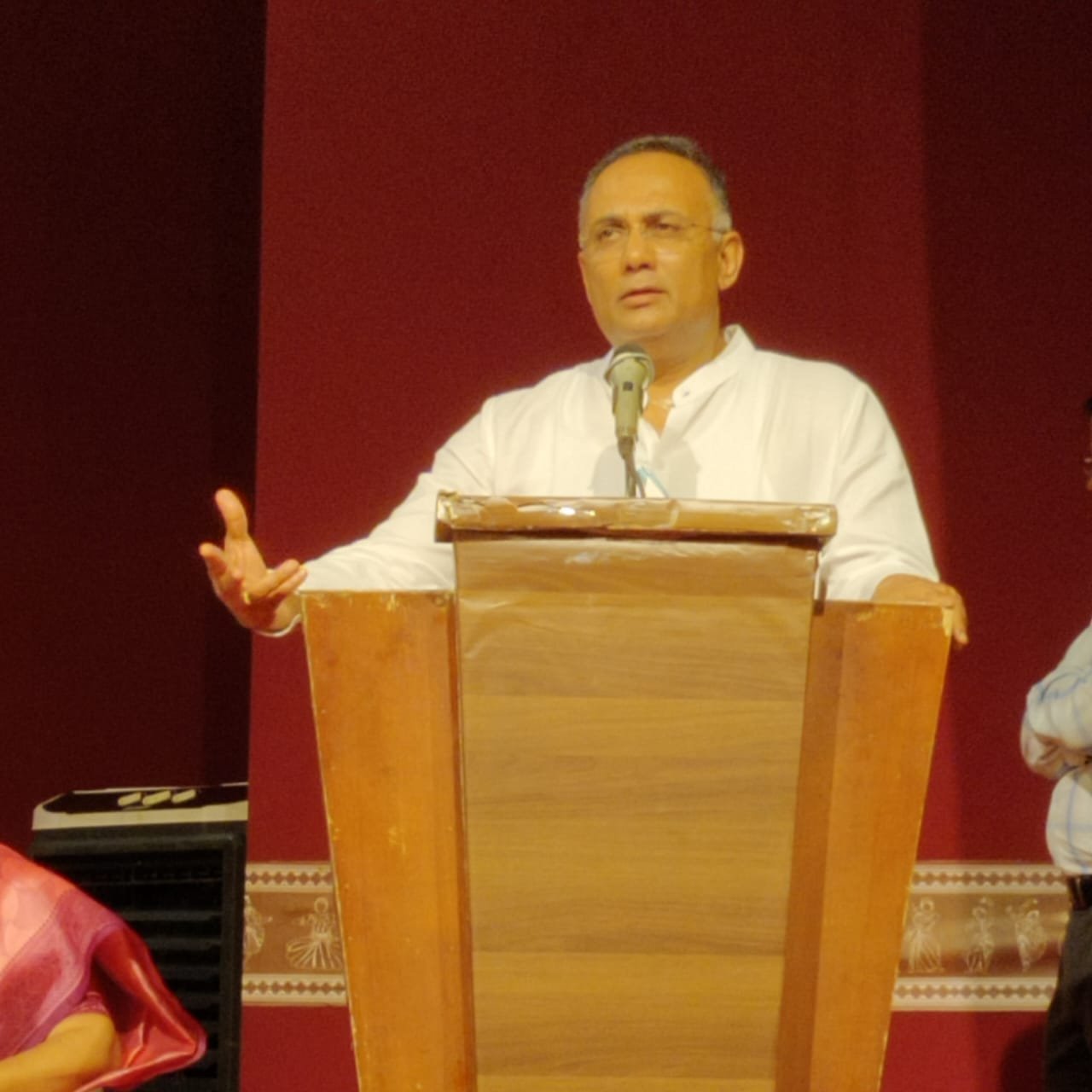 Janata Darshan to be held at taluk-level, says Karnataka Minister Dinesh Gundu Rao