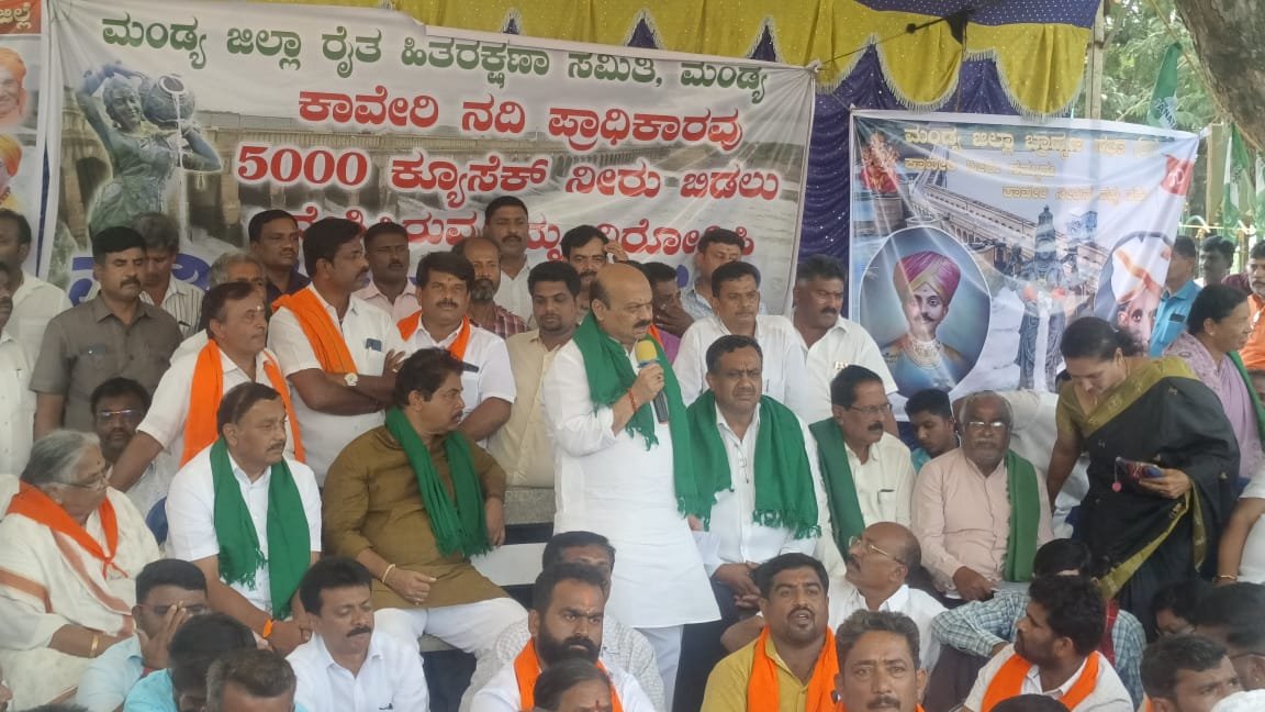 "Siddaramaiah govt lacks will to protect water rights of Karnataka": Bommai 1 "Siddaramaiah govt lacks will to protect water rights of Karnataka": Bommai
