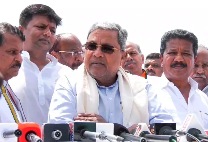 Karnataka CM Siddaramaiah calls BJP-JD(S) alliance for LS polls "unholy" 1 Karnataka CM Siddaramaiah calls BJP-JD(S) alliance for LS polls "unholy"