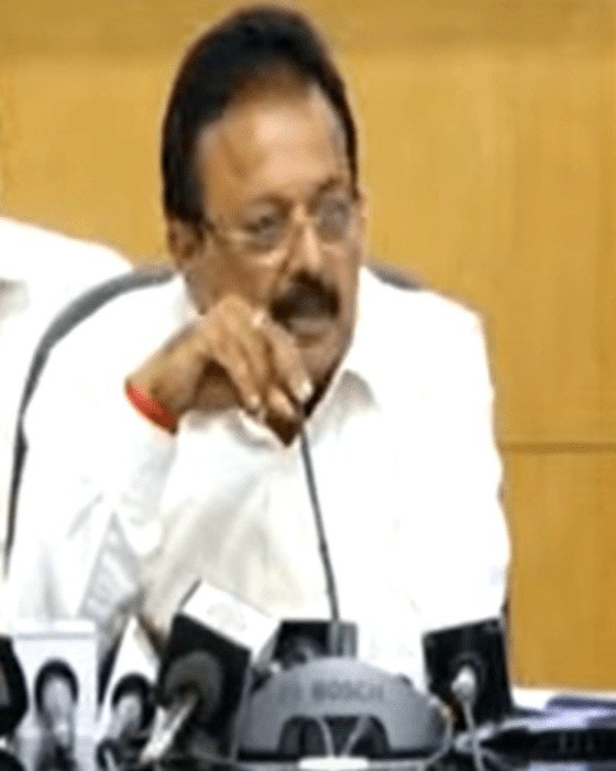 Karnataka Minister N Chaluvarayaswamy Acknowledged reality of Load Shedding in State