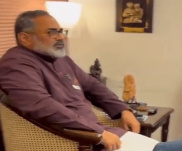 Minister Rajeev Chandrasekhar held Digital India Dialogues with Digital Intermediaries on Deepfakes & IT rules compliance today