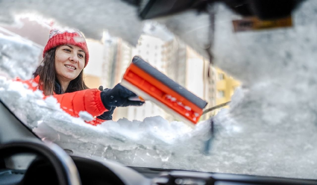 How can I get ice off my car? An engineer shares some quick and easy techniques 1 How can I get ice off my car? An engineer shares some quick and easy techniques