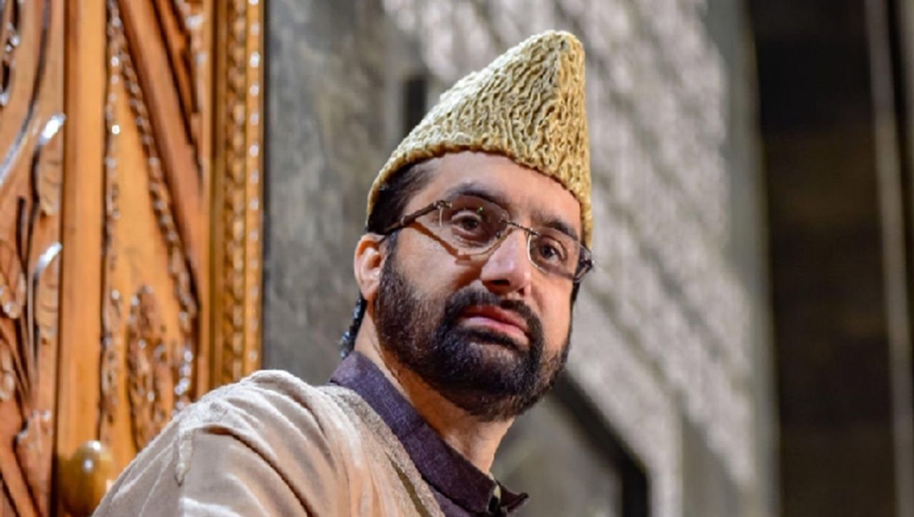 Mirwaiz placed under house arrest, claims management of Srinagar's Jama Masjid