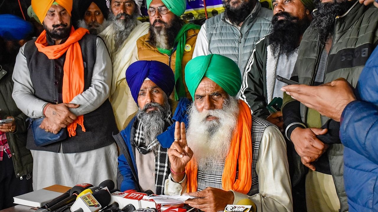 Day after rejecting its proposal, farmers ask Centre to accept their demands