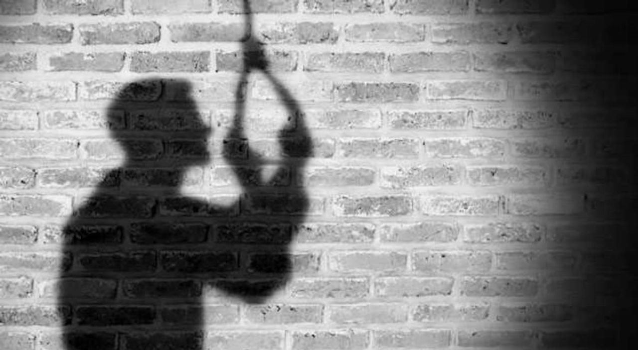 13-year-old ends life; parents claim he complained of bullying at school 1 13-year-old ends life; parents claim he complained of bullying at school