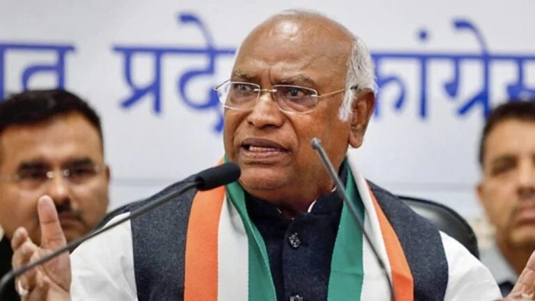 'BJP's double-engine misgovernance': Cong targets Centre, Gujarat govt over state's suicide data