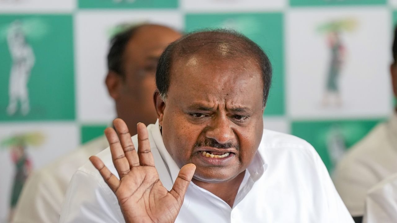 H D Kumaraswamy expresses regret over his statement on women, says comment twisted 1 H D Kumaraswamy