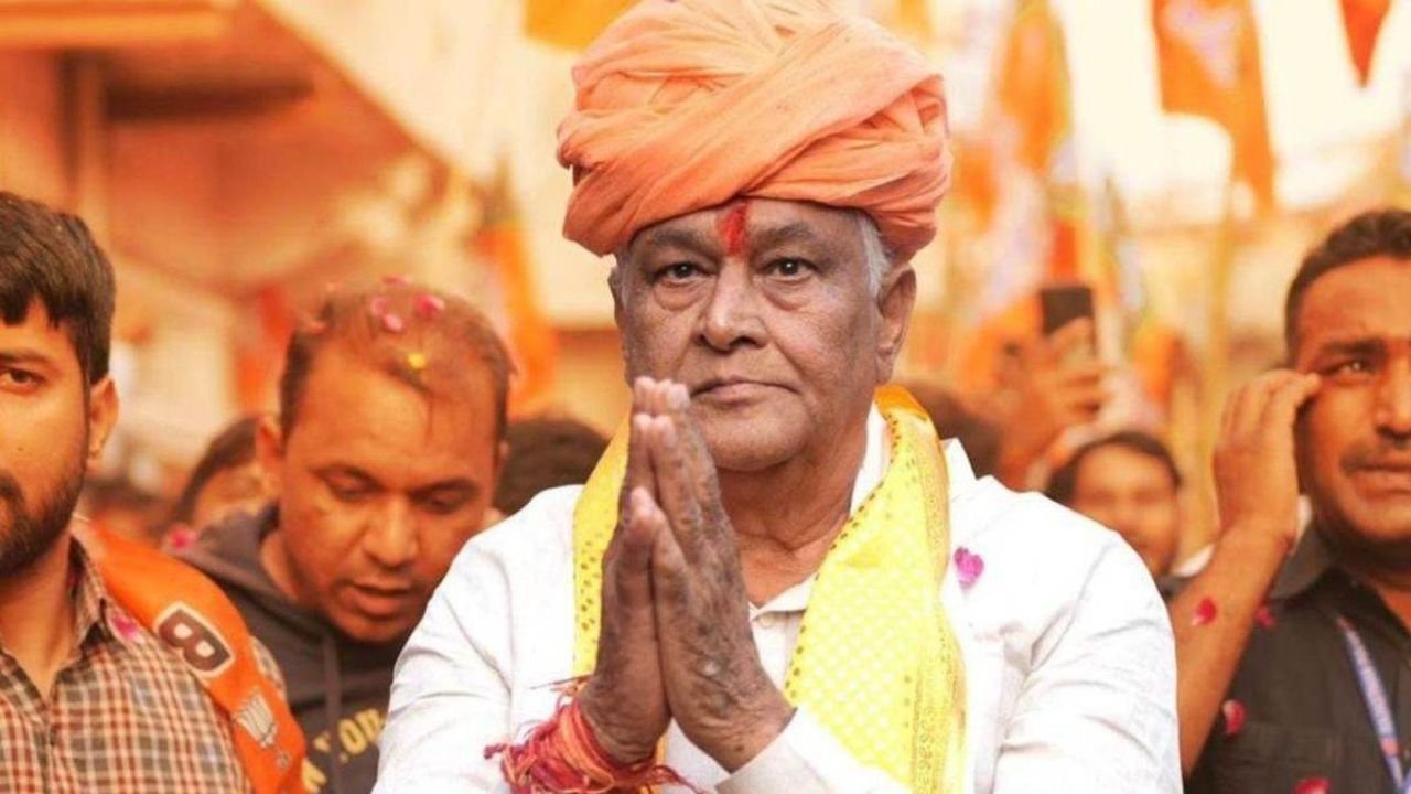 Kirodi Lal Meena keeps his word, submits resignation as minister over BJP's poor performance