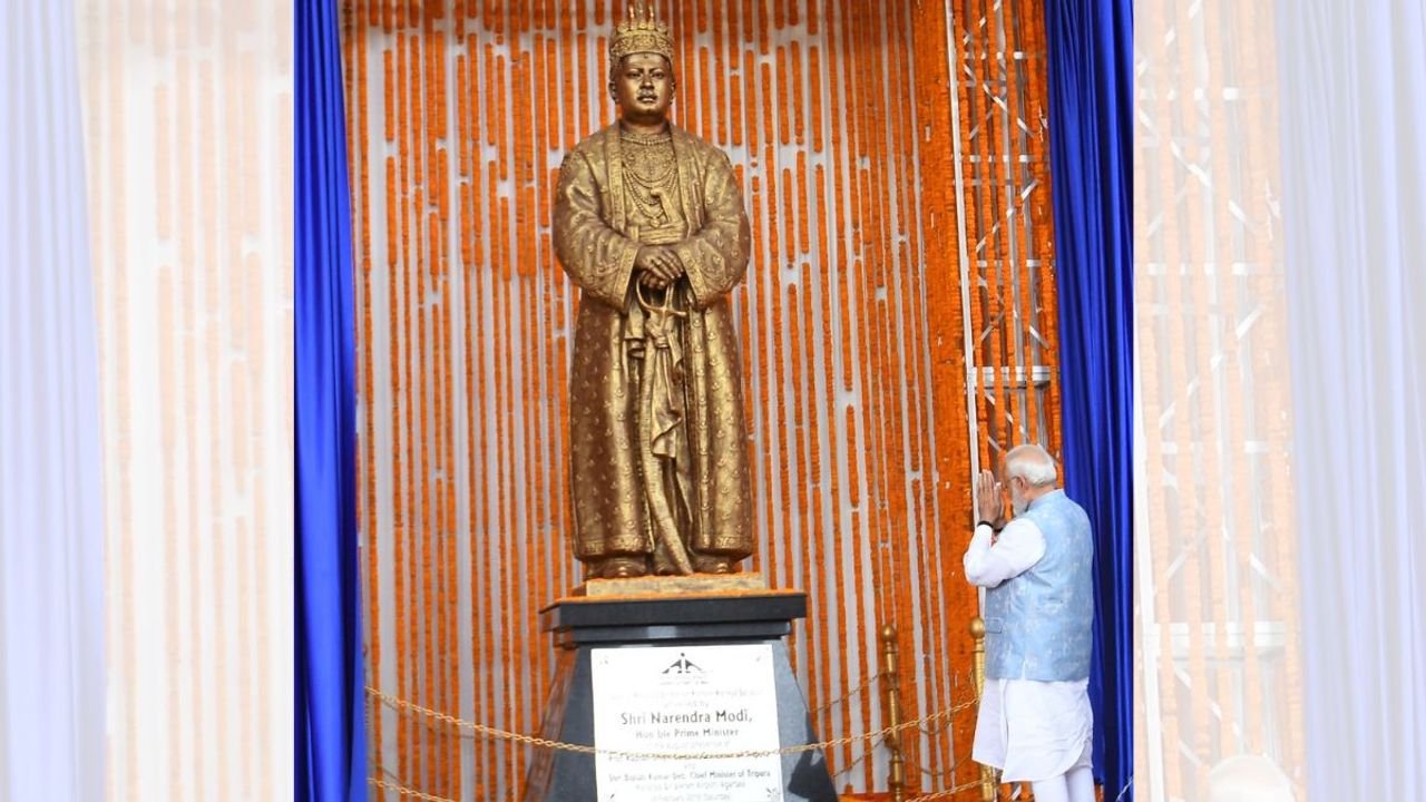 PM Modi pays tribute to erstwhile Tripura king Bir Bikram Manikya