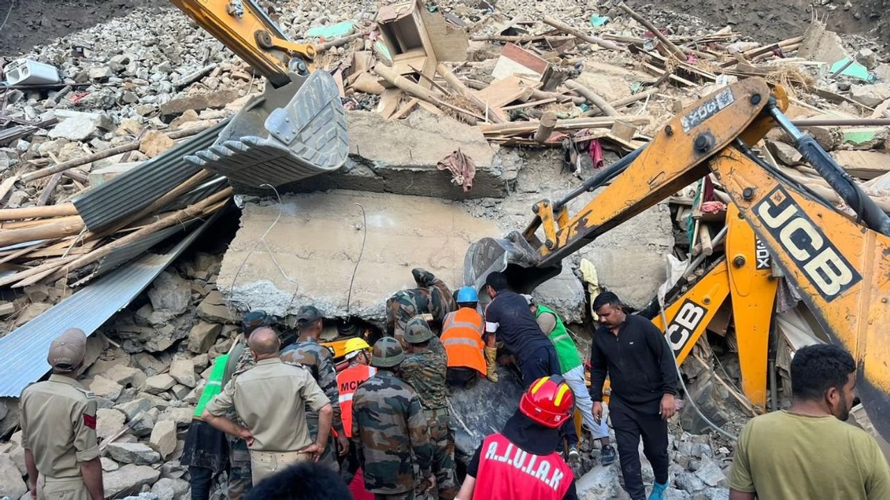 12 injured after building on hill slope collapses in Ladakh