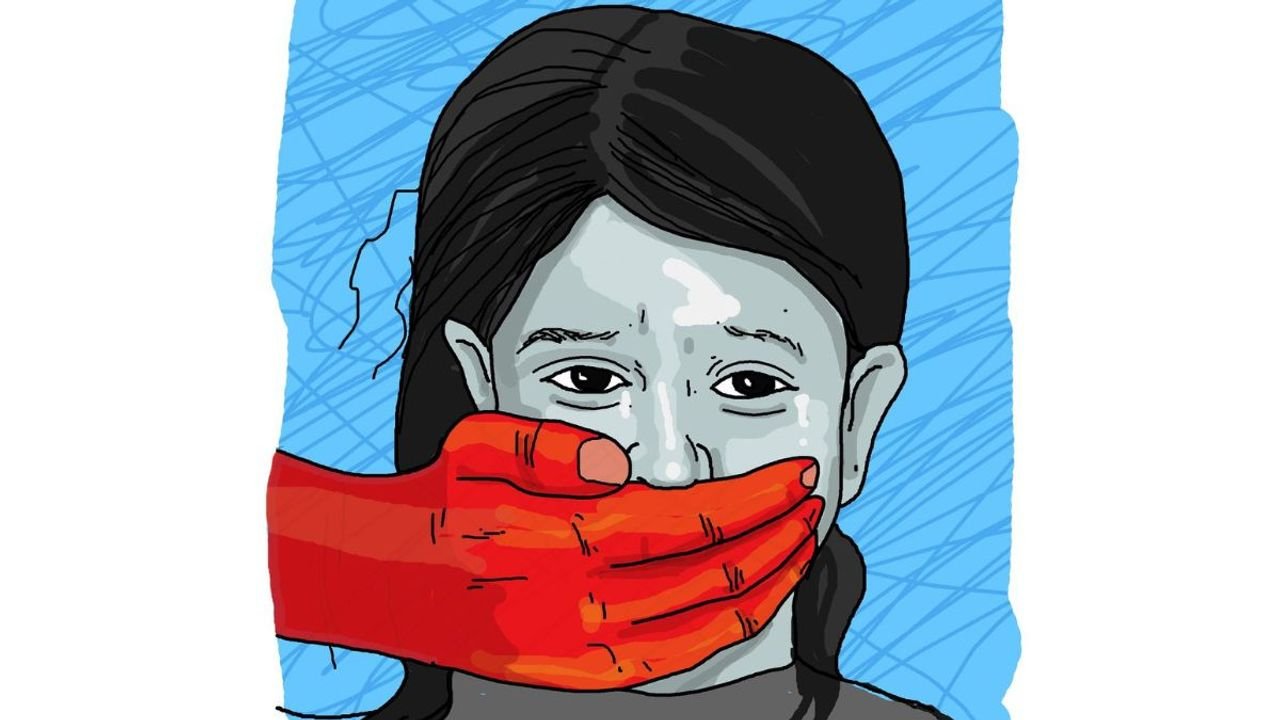Dalit nurse raped by doctor in UP hospital, 3 held 1 Dalit nurse raped by doctor in UP hospital, 3 held