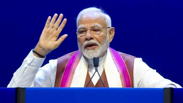 PM Modi meets Sikh delegation in New York 6 PM Modi meets Sikh delegation in New York