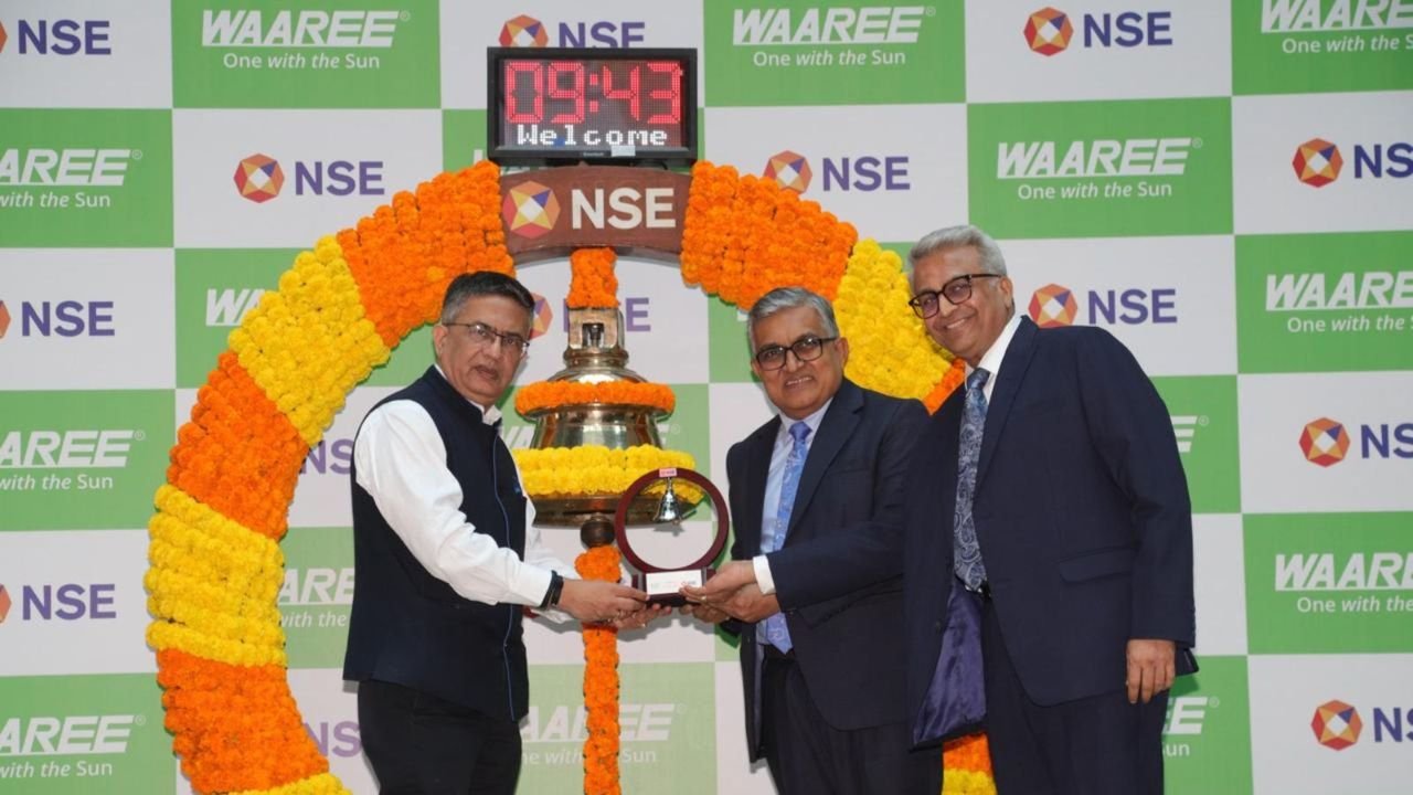 Waaree Energies' shares make remarkable mkt debut; jump 56% 1 Waaree Energies' shares make remarkable mkt debut; jump 56%