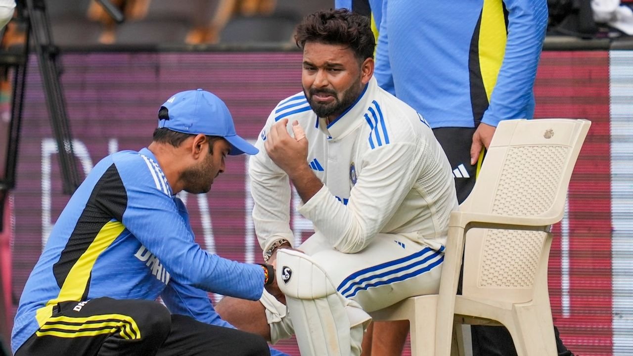 Rishabh Pant won't keep wickets on Day 3 of 1st Test against New Zealand 1 Rishabh Pant won't keep wickets on Day 3 of 1st Test against New Zealand