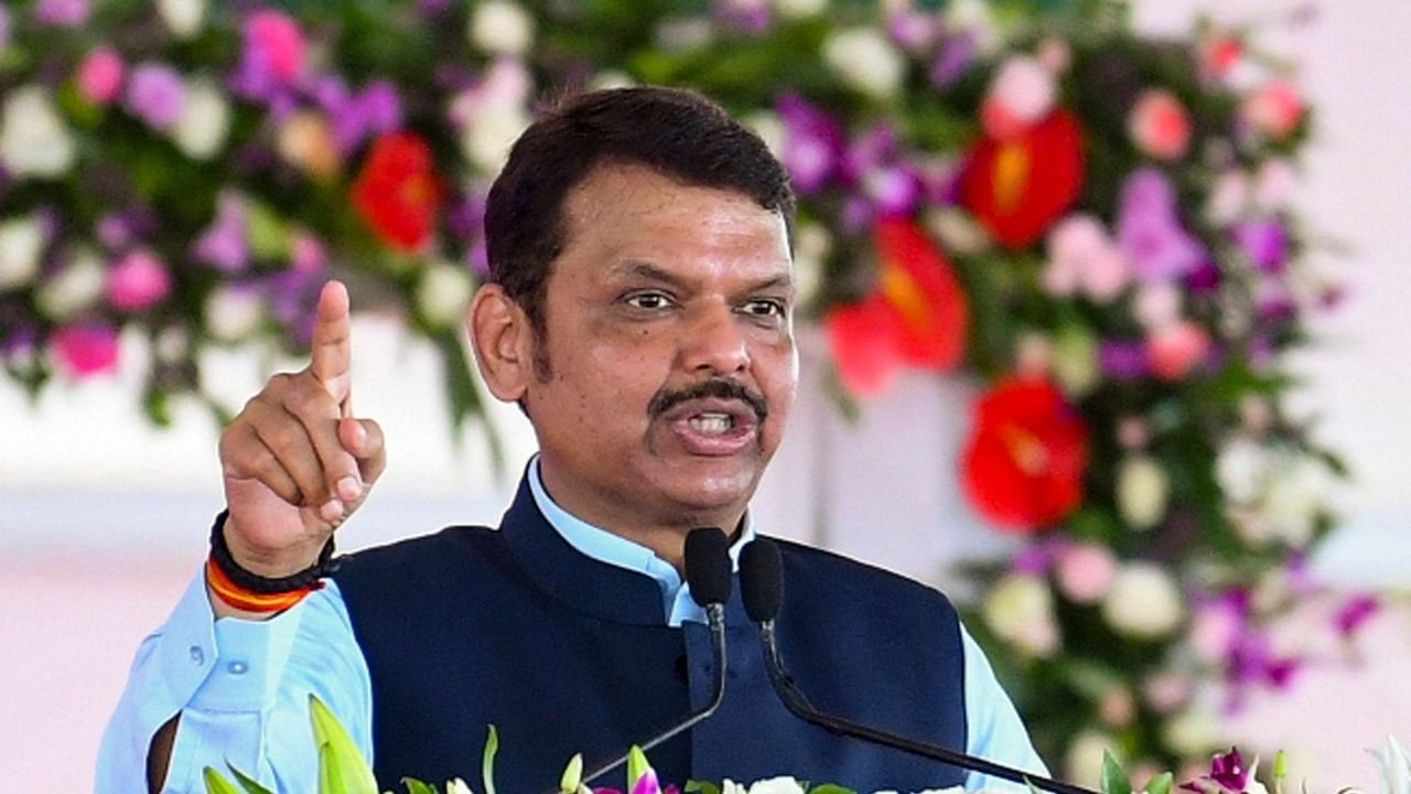 Modi set example of value-based politics, other leaders can learn from him: Fadnavis