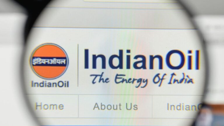 IOC Q2 net profit slumps 98% on fall in refining, fuel margin