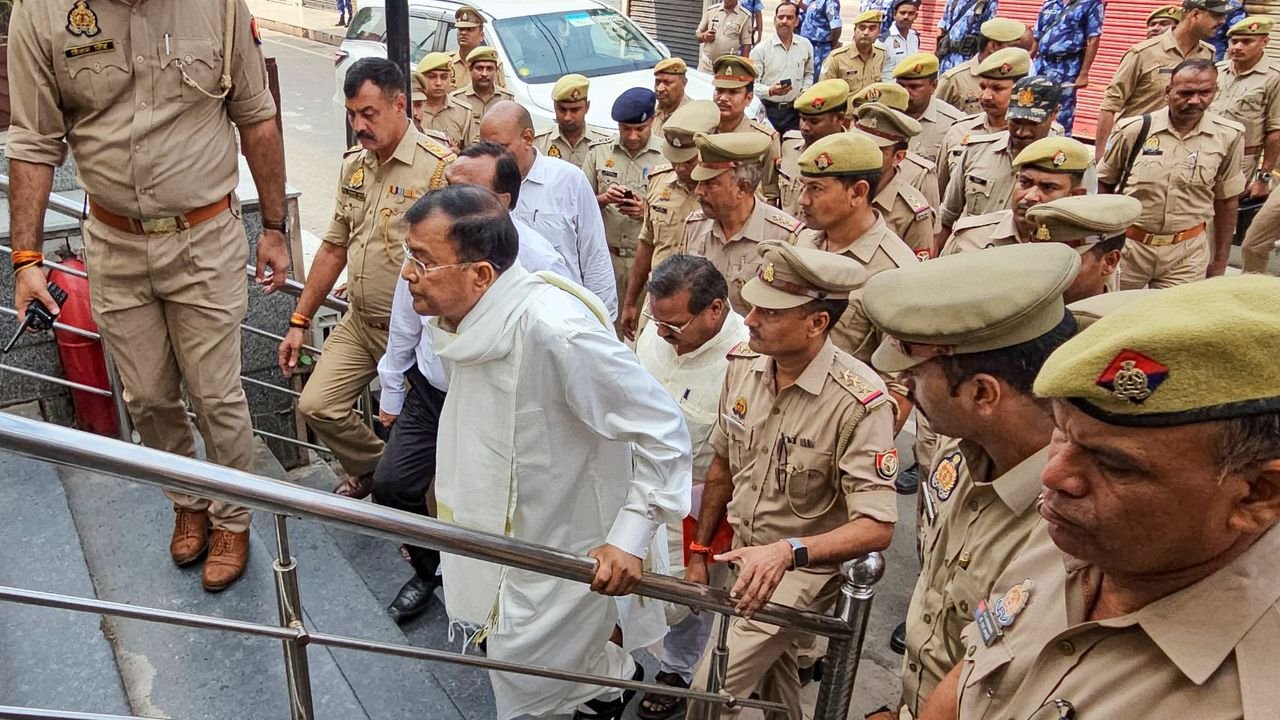 Hathras stampede: Surajpal records statement before judicial panel in Lucknow