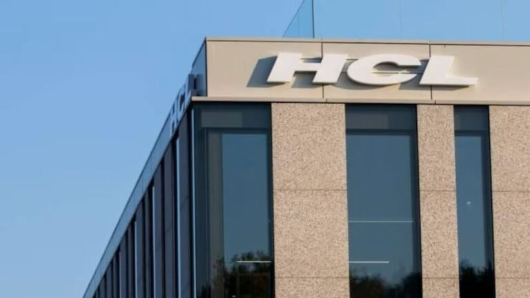HCLTech, ServiceNow inaugurate AI lab in Noida 10 HCLTech, ServiceNow inaugurate AI lab in Noida