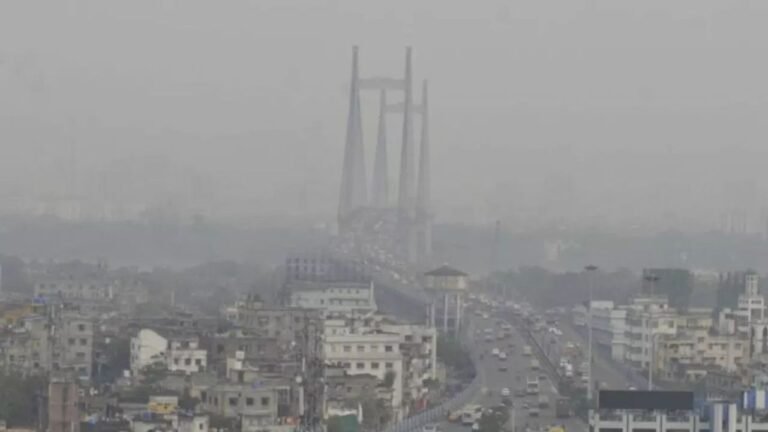 A day after Diwali, air quality 'poor' in Kolkata