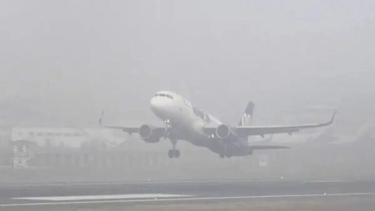 5 flights diverted at Delhi airport due to bad weather conditions