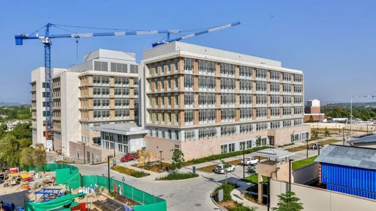 US Embassy in Pakistan issues security alert for Peshawar