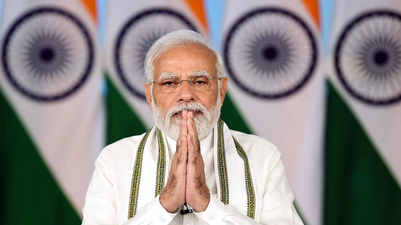 Maha victory a win for development, says PM Modi, congratulates JMM alliance in Jharkhand 1 Maha victory a win for development, says PM Modi, congratulates JMM alliance in Jharkhand