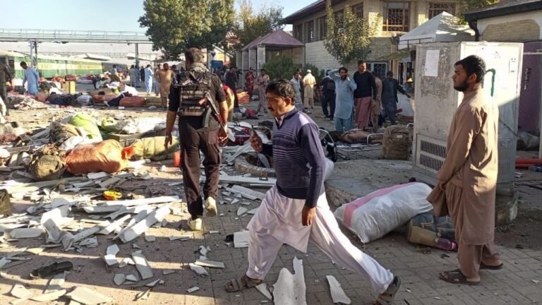 4 killed, 30 injured in blast at Quetta railway station in Balochistan