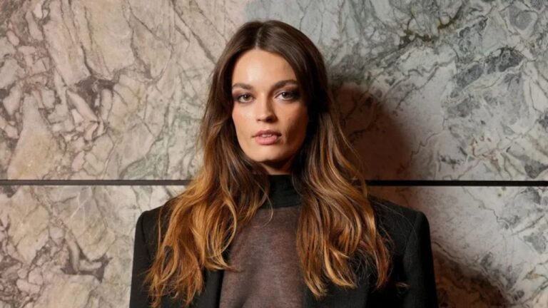 'Sex Education' star Emma Mackey joins cast of new film from JJ Abrams 3 'Sex Education' star Emma Mackey joins cast of new film from JJ Abrams
