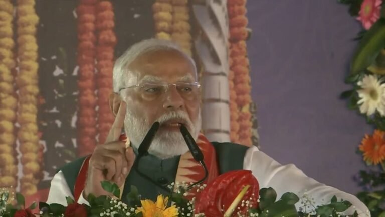 Tribals' contribution to India's freedom movement did not get due recognition, says PM in Jamui 11 Tribals' contribution to India's freedom movement did not get due recognition, says PM in Jamui
