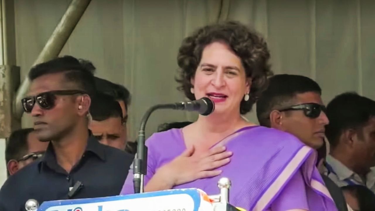 Wayanad LS bypoll: Priyanka Gandhi in lead by over two lakh votes 1 Wayanad LS bypoll: Priyanka Gandhi in lead by over two lakh votes