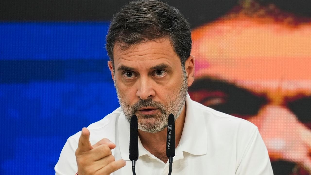 Allahabad HC seeks Centre's response on Rahul Gandhi's Indian citizenship 1 Allahabad HC seeks Centre's response on Rahul Gandhi's Indian citizenship