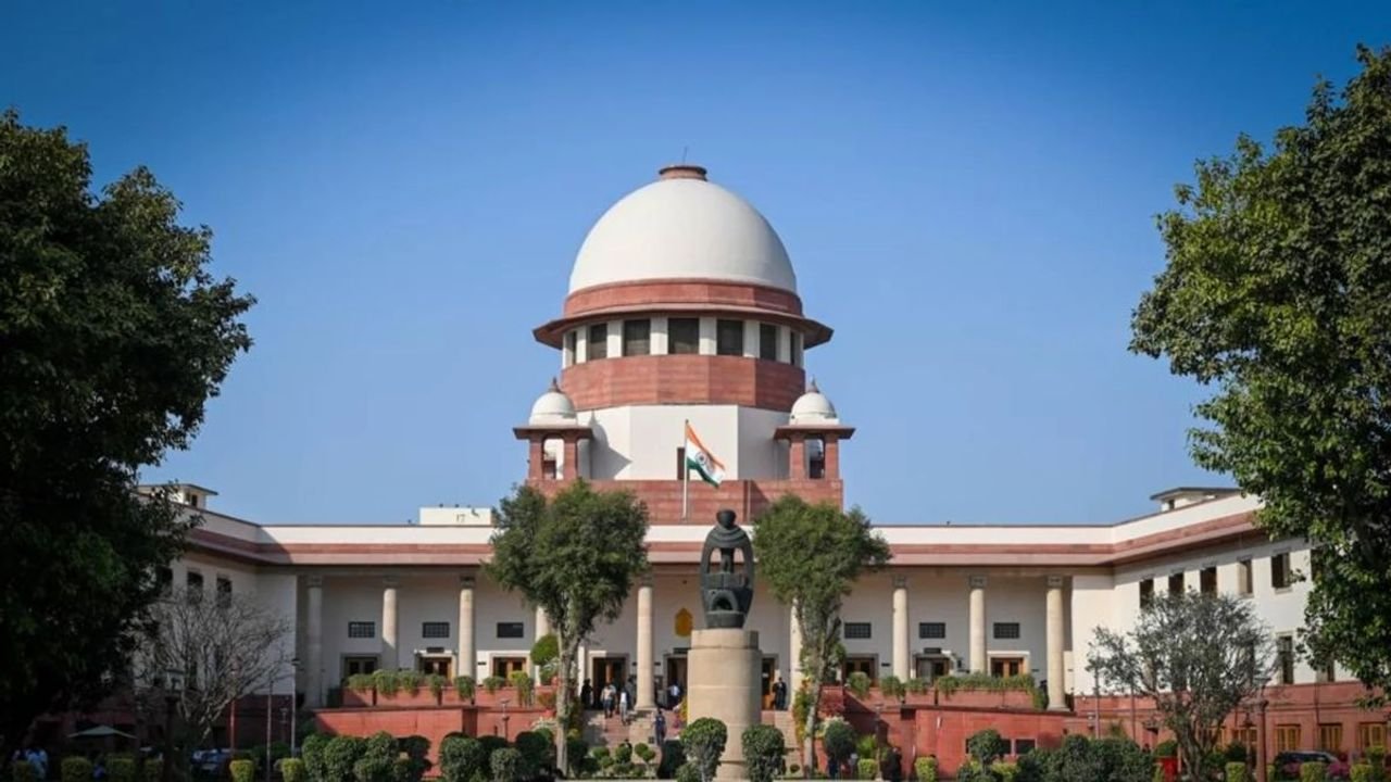 'Prasad' in temples: SC refuses to examine plea raising food quality concerns 1 'Prasad' in temples: SC refuses to examine plea raising food quality concerns
