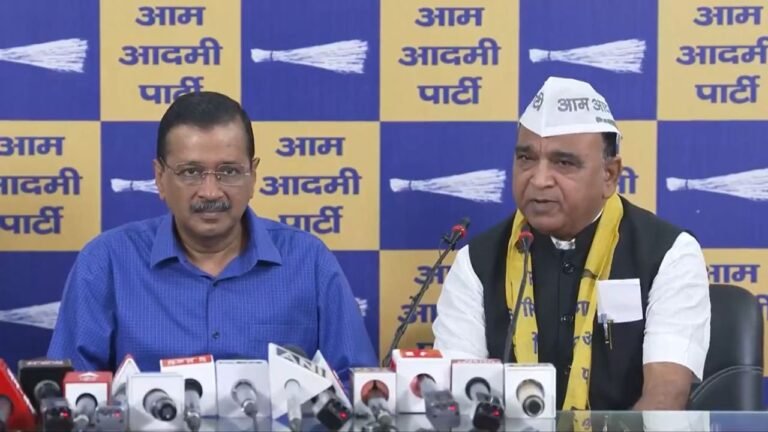 Kejriwal welcomes former Cong MLA Veer Singh Dhingan into AAP 15 Kejriwal welcomes former Cong MLA Veer Singh Dhingan into AAP