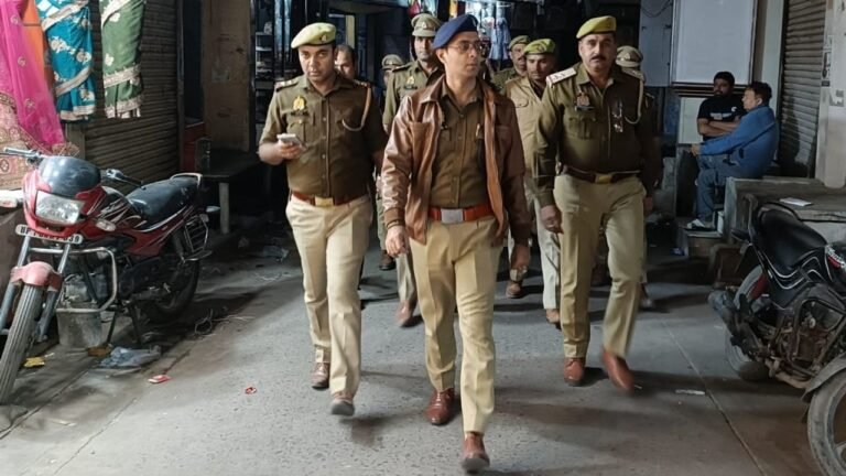 Villagers in UP attack cops to help history-sheeter Fakruddin flee