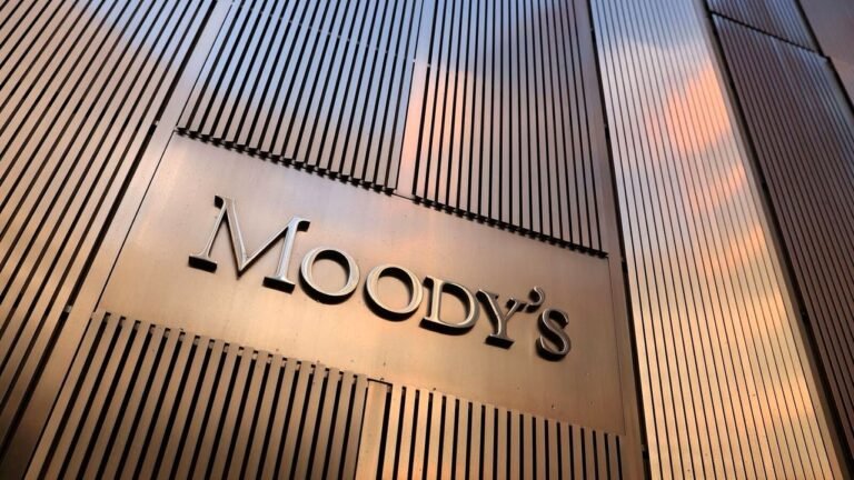 Moody's upgrades Vedanta Resources' corporate family rating