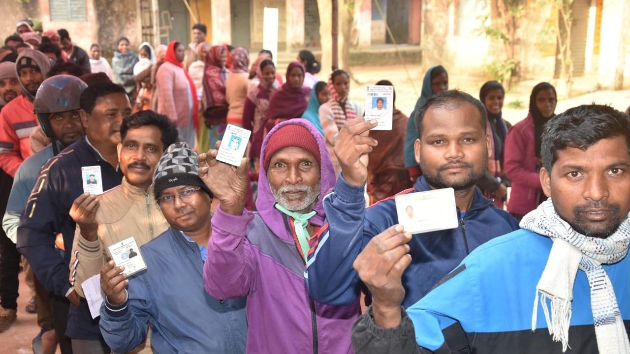 Nearly 48% voter turnout till 1 PM in final phase of Jharkhand assembly polls 1 Nearly 48% voter turnout till 1 PM in final phase of Jharkhand assembly polls