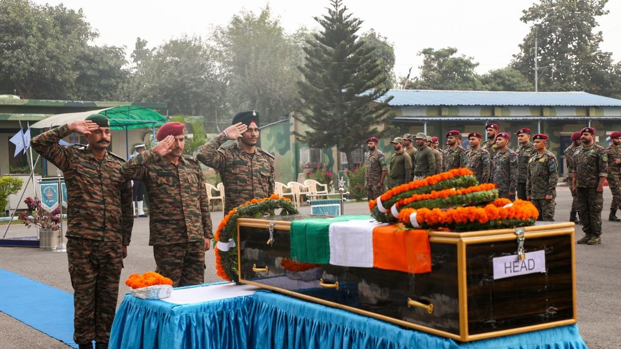 J-K: Army pays tribute to JCO Rakesh Kumar killed in Kishtwar encounter