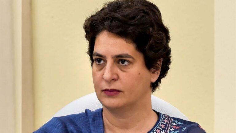 Wayanad LS bypoll: Priyanka Gandhi secures lead by over one lakh votes 7 Wayanad LS bypoll: Priyanka Gandhi secures lead by over one lakh votes