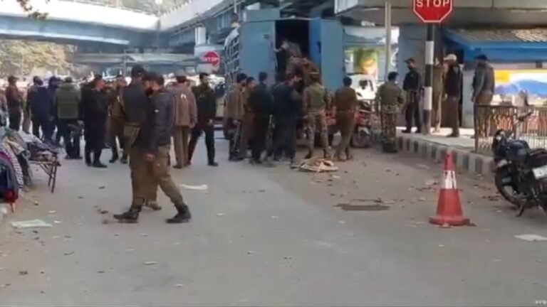 JK: Five injured in grenade attack in Srinagar