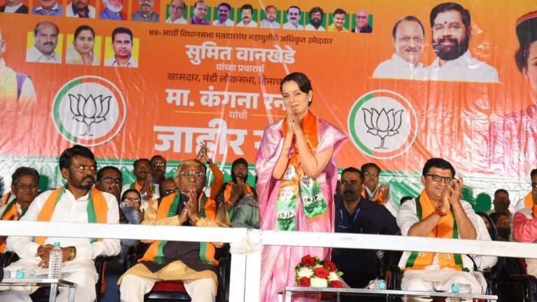 Maharashtra polls: Kangana Ranaut holds roadshow for BJP candidate in Nagpur 12 Maharashtra polls: Kangana Ranaut holds roadshow for BJP candidate in Nagpur
