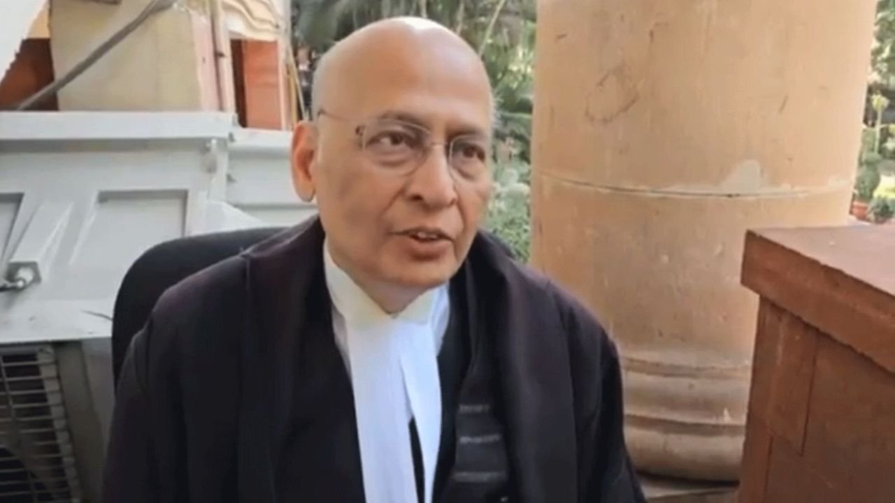 Recovery of currency in Rajya Sabha: Abhishek Singhvi demands probe 1 Recovery of currency in Rajya Sabha: Abhishek Singhvi demands probe