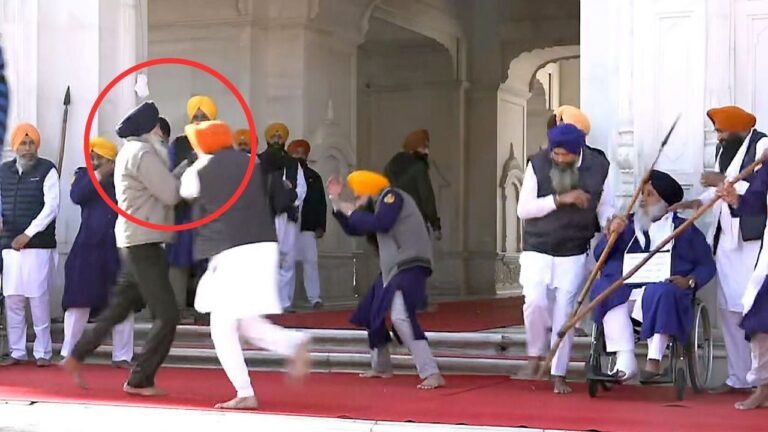 Man opens fire at Sukhbir Badal outside Golden Temple, nabbed 3 Man opens fire at Sukhbir Badal outside Golden Temple, nabbed