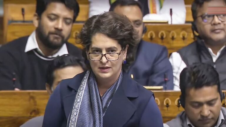 PM Modi's speech 'boring'; his 11 resolutions 'hollow': Congress 7 PM Modi's speech 'boring'; his 11 resolutions 'hollow': Congress