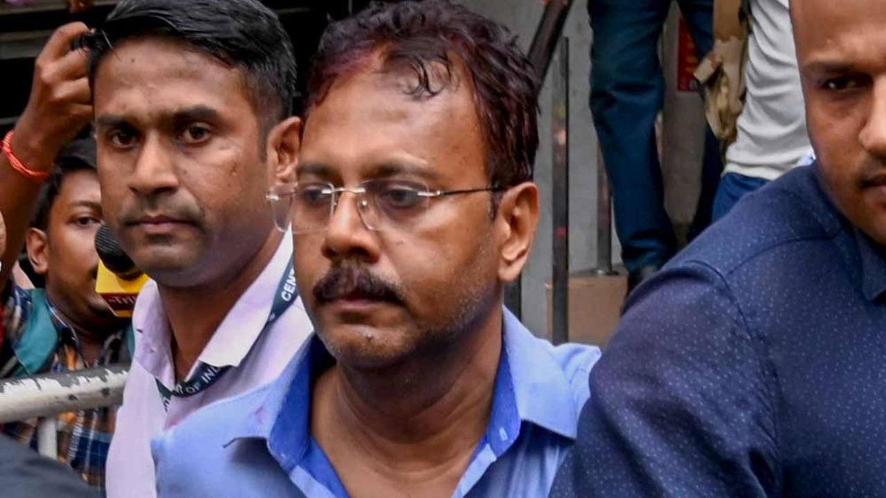 Left, Cong take out protest rallies in Kolkata after suspects in RG Kar case get bail