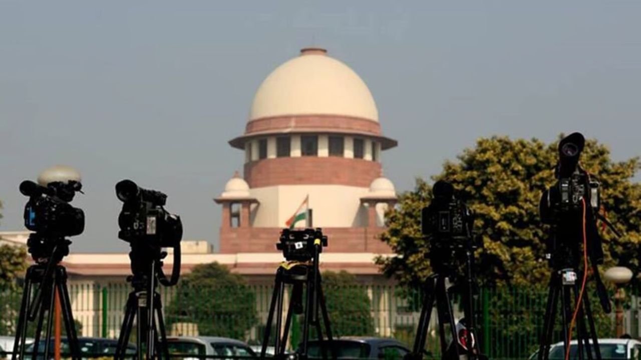 SC stays death sentence of man convicted for rape, murder of Ranchi student 1 SC stays death sentence of man convicted for rape, murder of Ranchi student