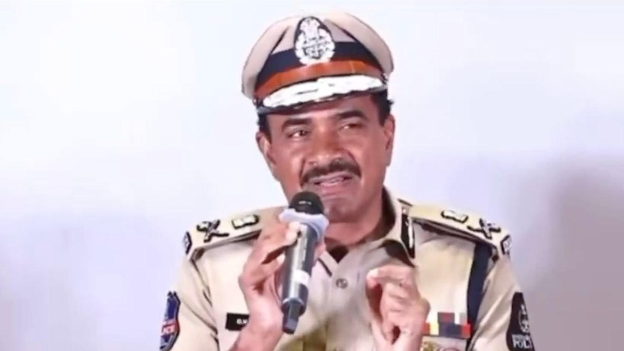 Hyderabad Police probe 'derogatory' social media posts targetting cops, communities 1 Hyderabad Police probe 'derogatory' social media posts targetting cops, communities